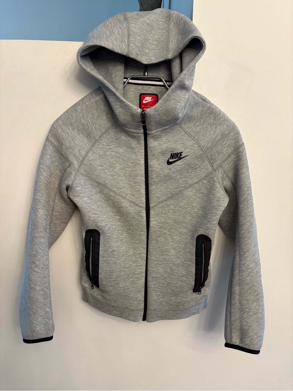 Nike Tech Youth Zip Grey Hoody size Medium